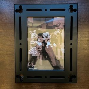 NEW 🎉 Disney Picture Frame